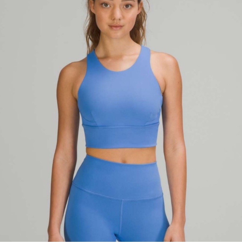 Lululemon wunder train high neck sports bra